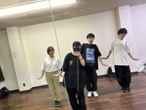 スリーステップの基本を習える名古屋ダンススクール